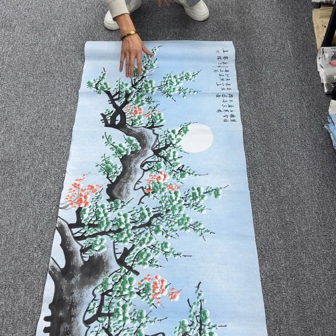 国画卖字画的小男孩