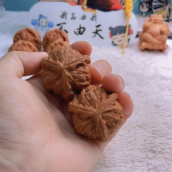把件文玩核桃晚**松三棱
