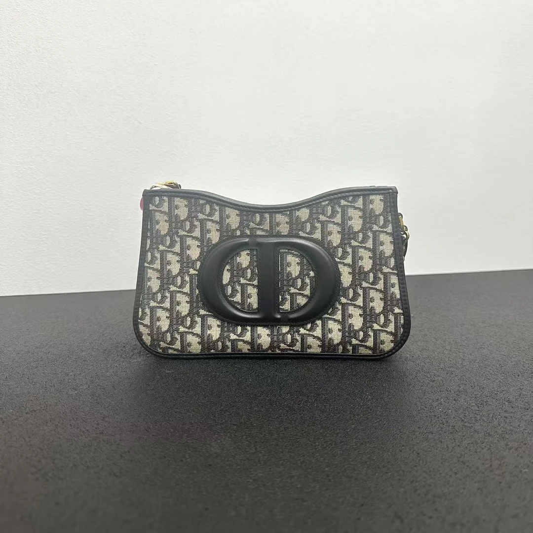 未使用 DIOR/迪奥  壹所奢品/signature hobo腋下包 闲置