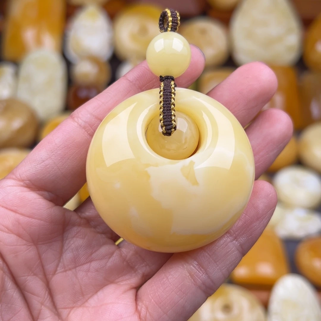 琥珀颈饰未镶嵌纯天然琥珀蜜蜡无优化
