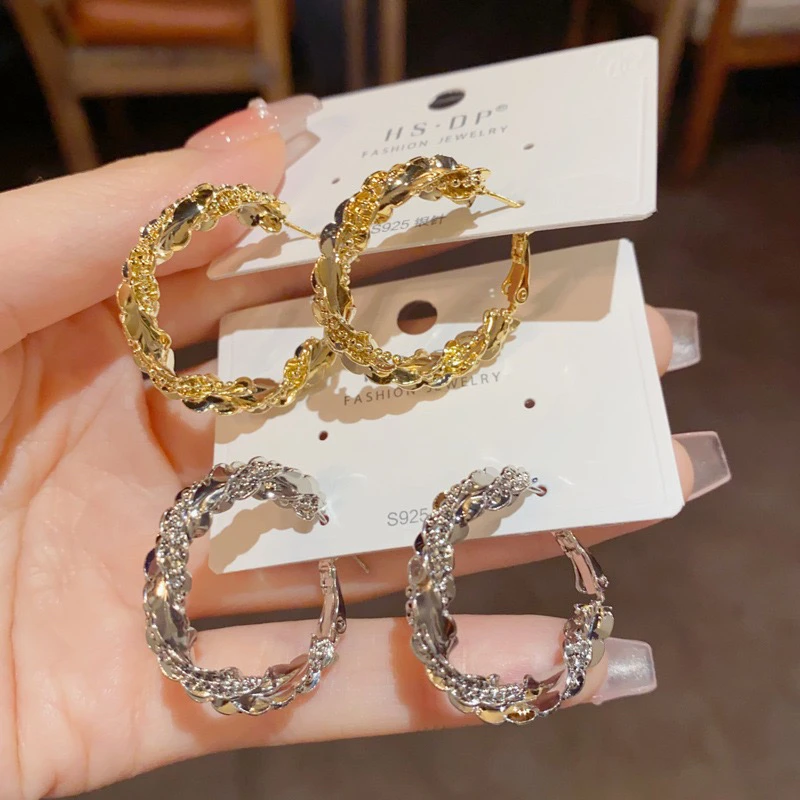 铜合金耳饰 精品/个性时尚独特设计感金属缠绕耳圈百搭冷淡风耳环