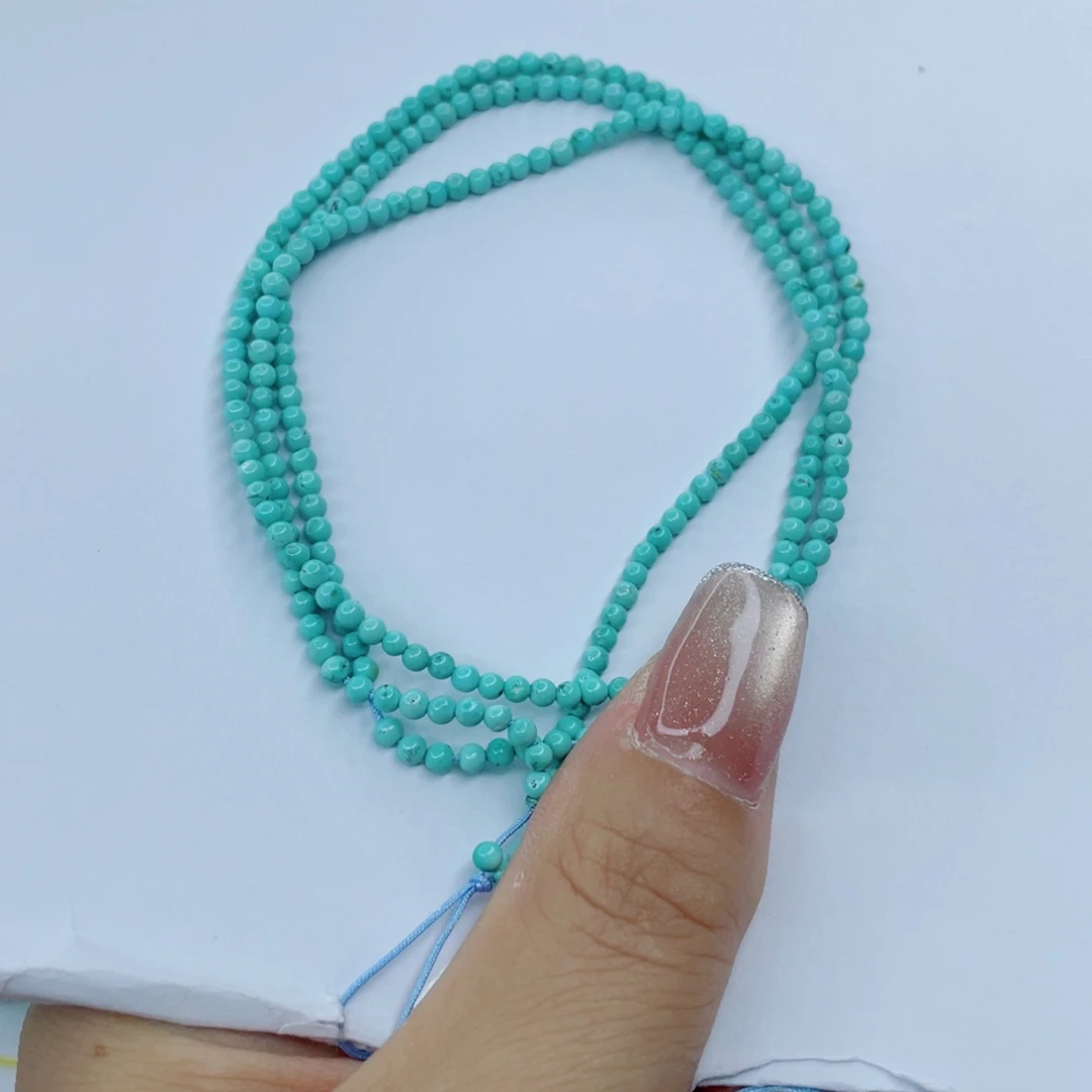 给***叶未镶嵌绿松石颈饰