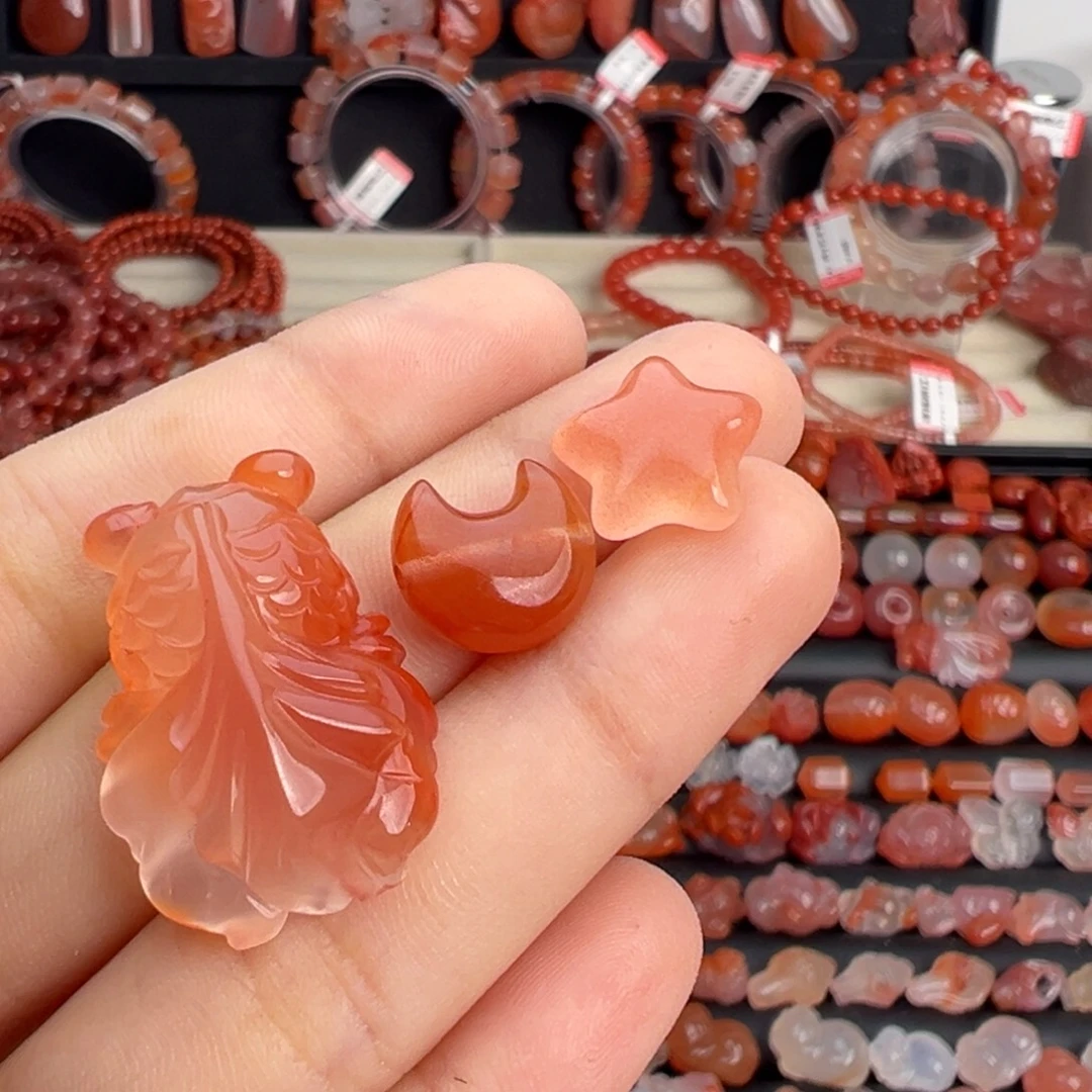 南红玛瑙未镶嵌颈饰三颗