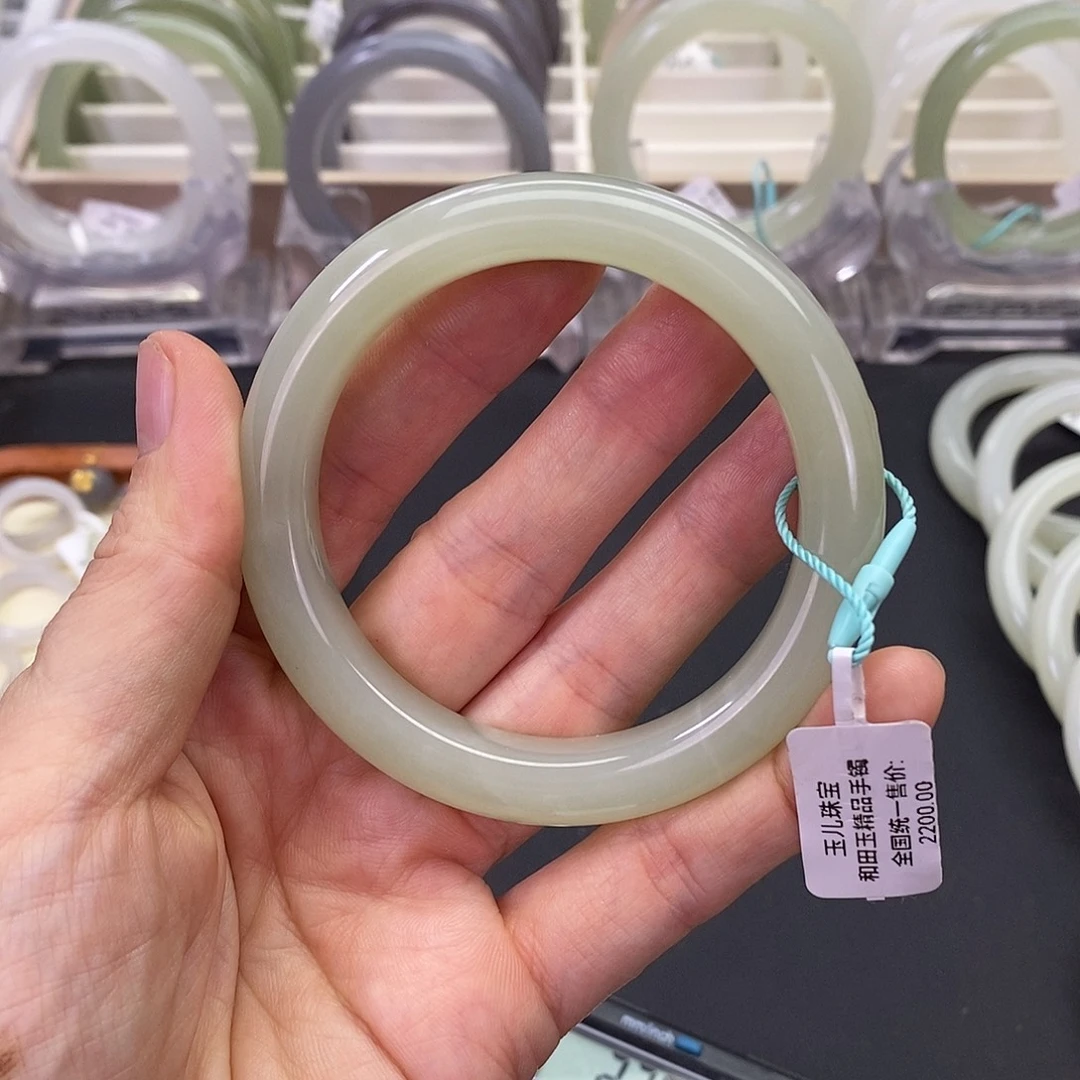 和田玉未镶嵌珠宝奇石56