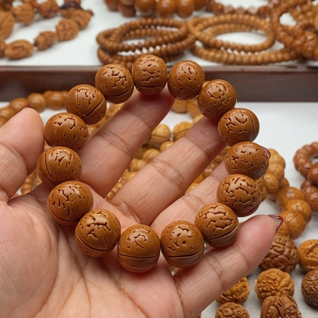 爱***赢核桃手工制作平果园