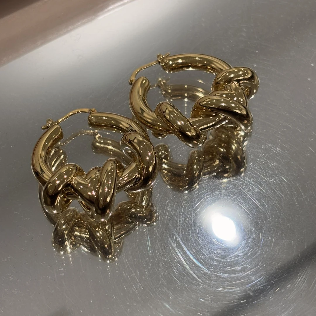 全新未使用  Jil sander 大号金色圆形耳环