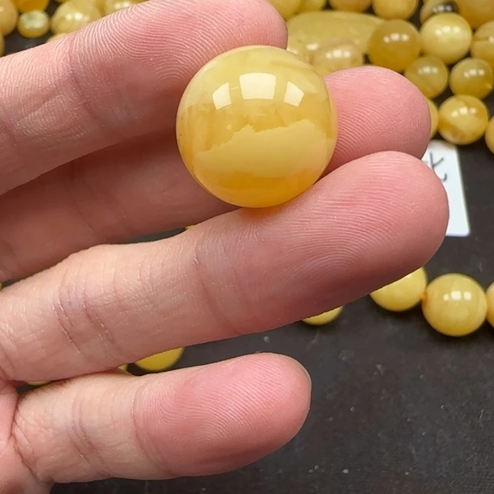 未镶嵌蜜蜡裸石天然107