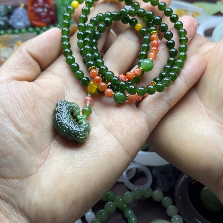 和田玉未镶嵌手链