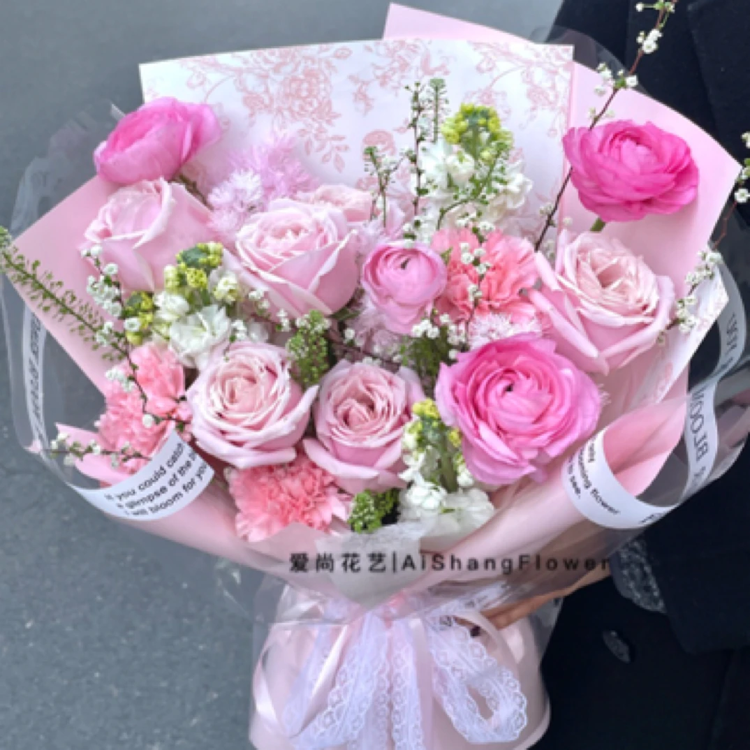 情人节粉玫瑰洋牡丹混搭花束