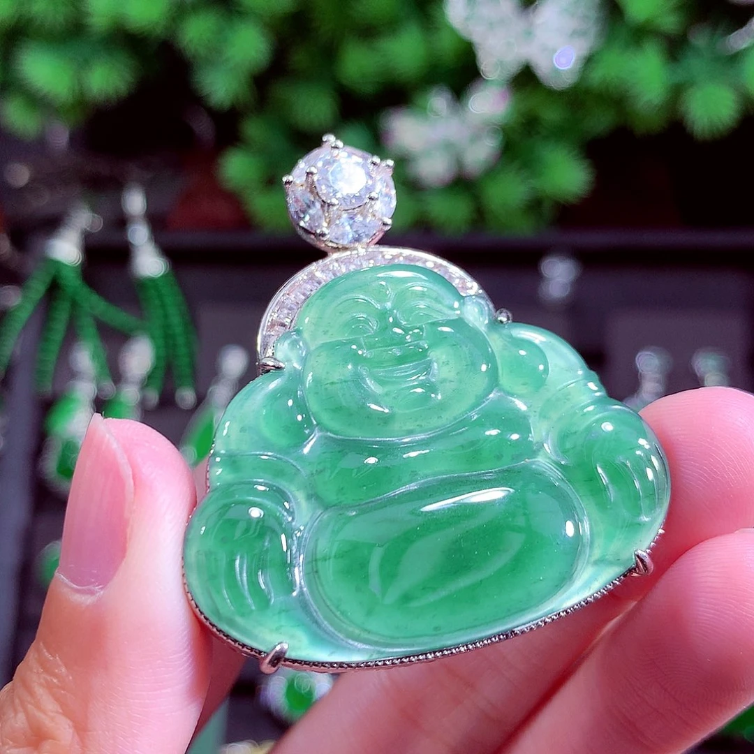 颈饰未镶嵌翡翠天然