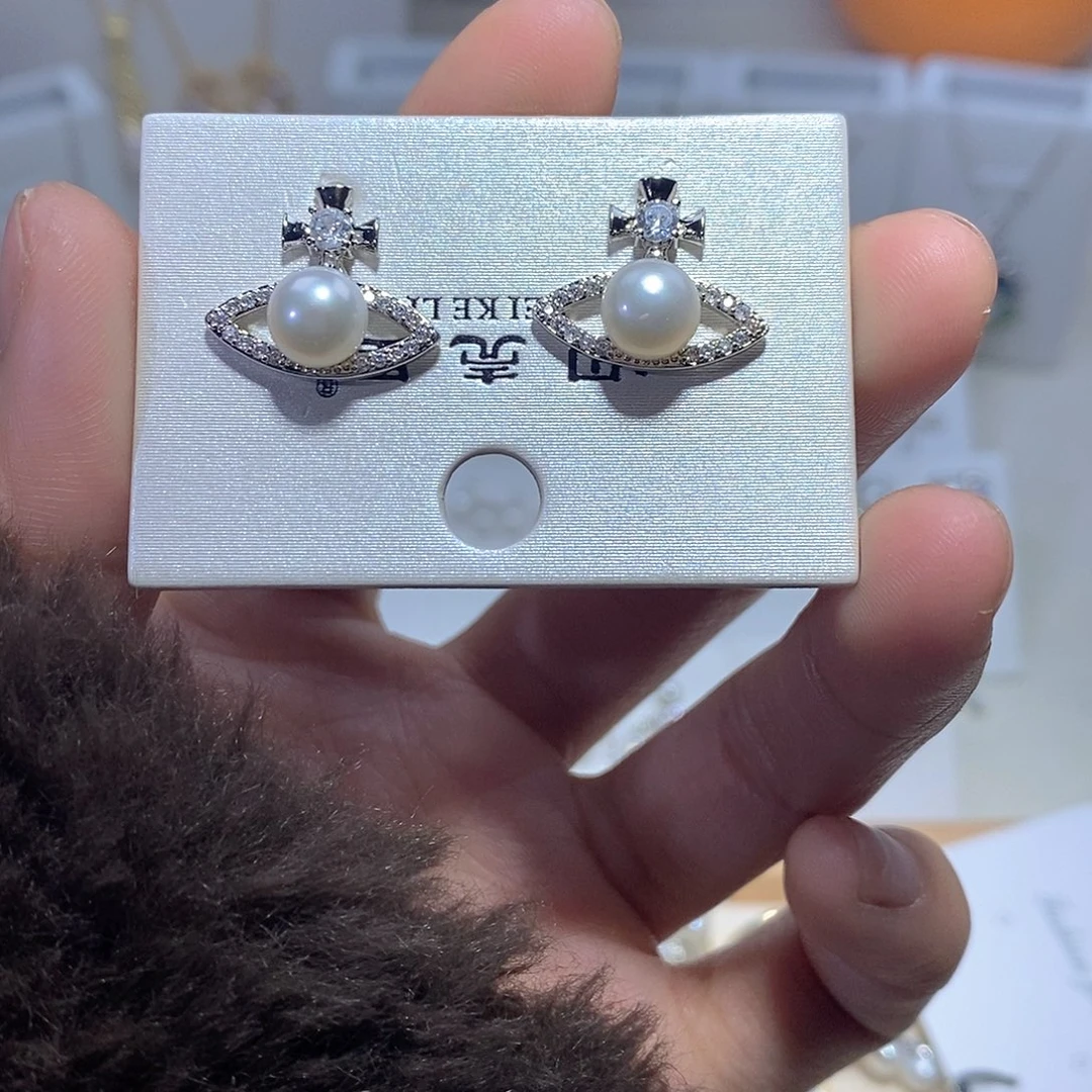 耳饰淡水珍珠未镶嵌