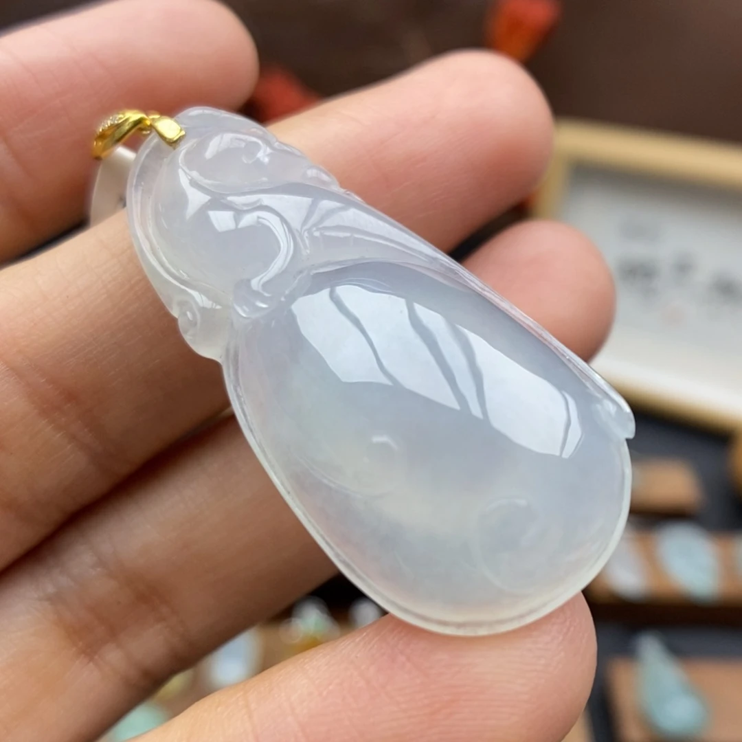 【闪购商品】颈饰18K金镶嵌翡翠21