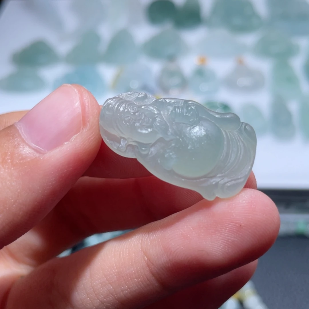 未镶嵌定制翡翠翡翠