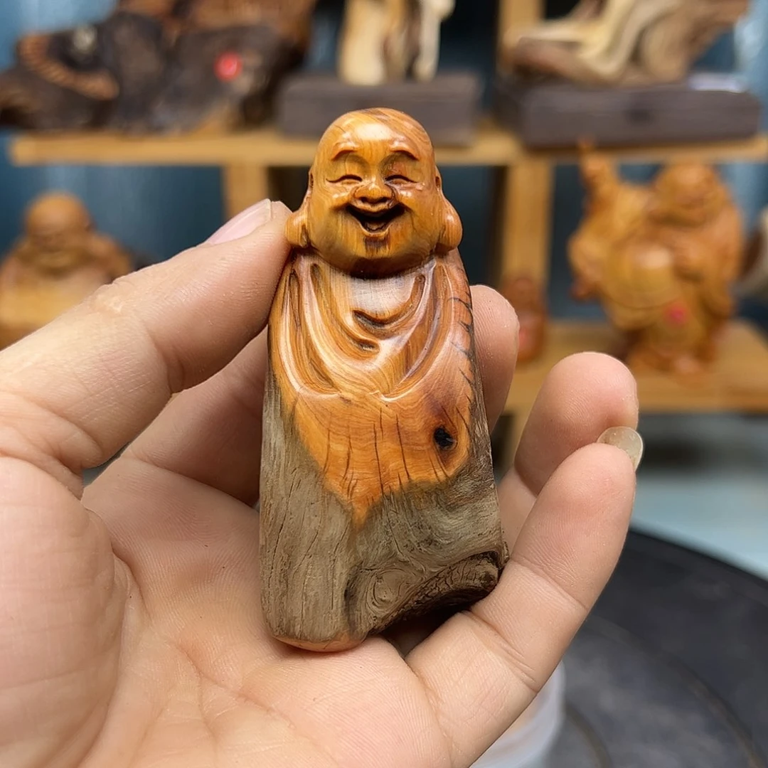木浪***尊崖柏木摆件手把件