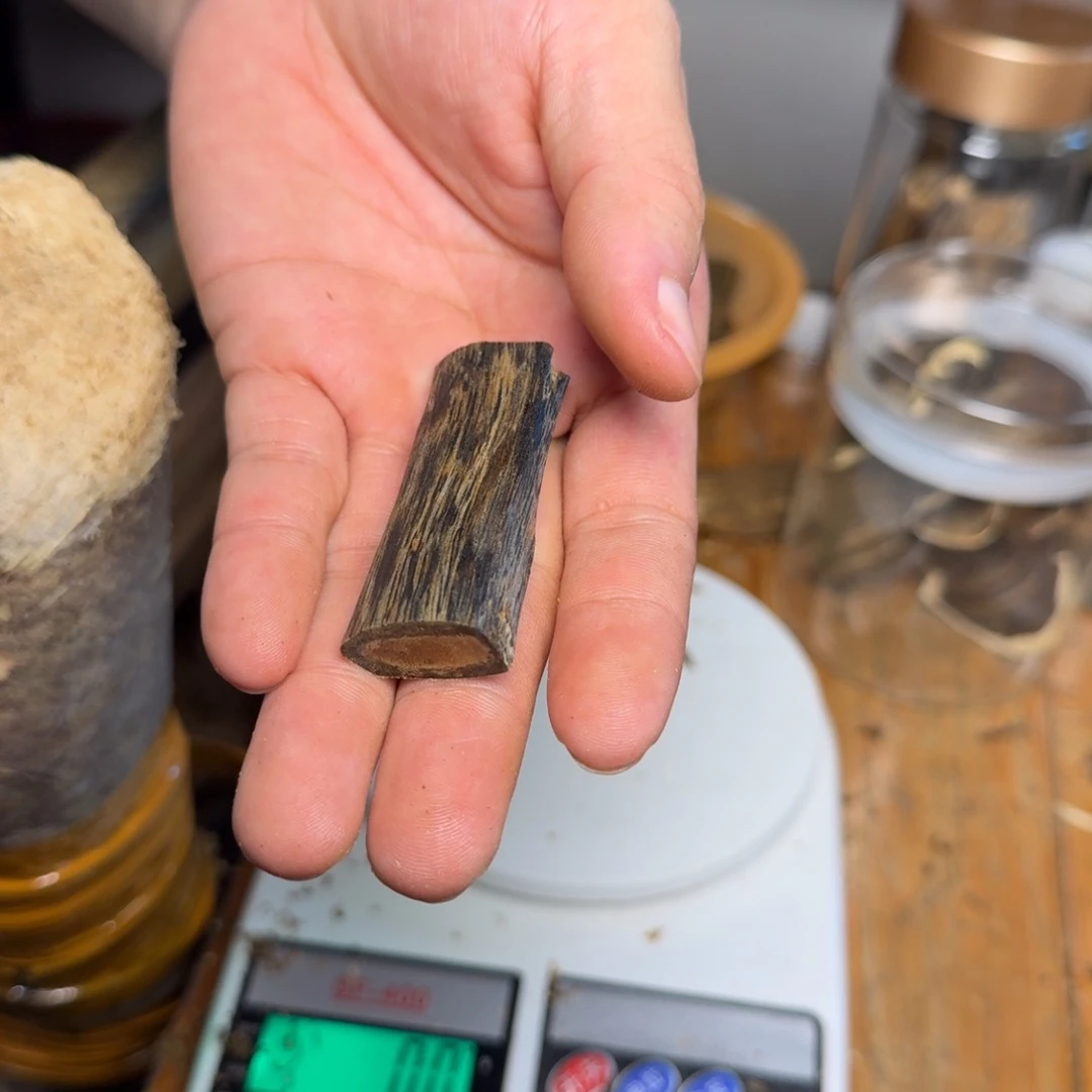 沉香块料沉香块料