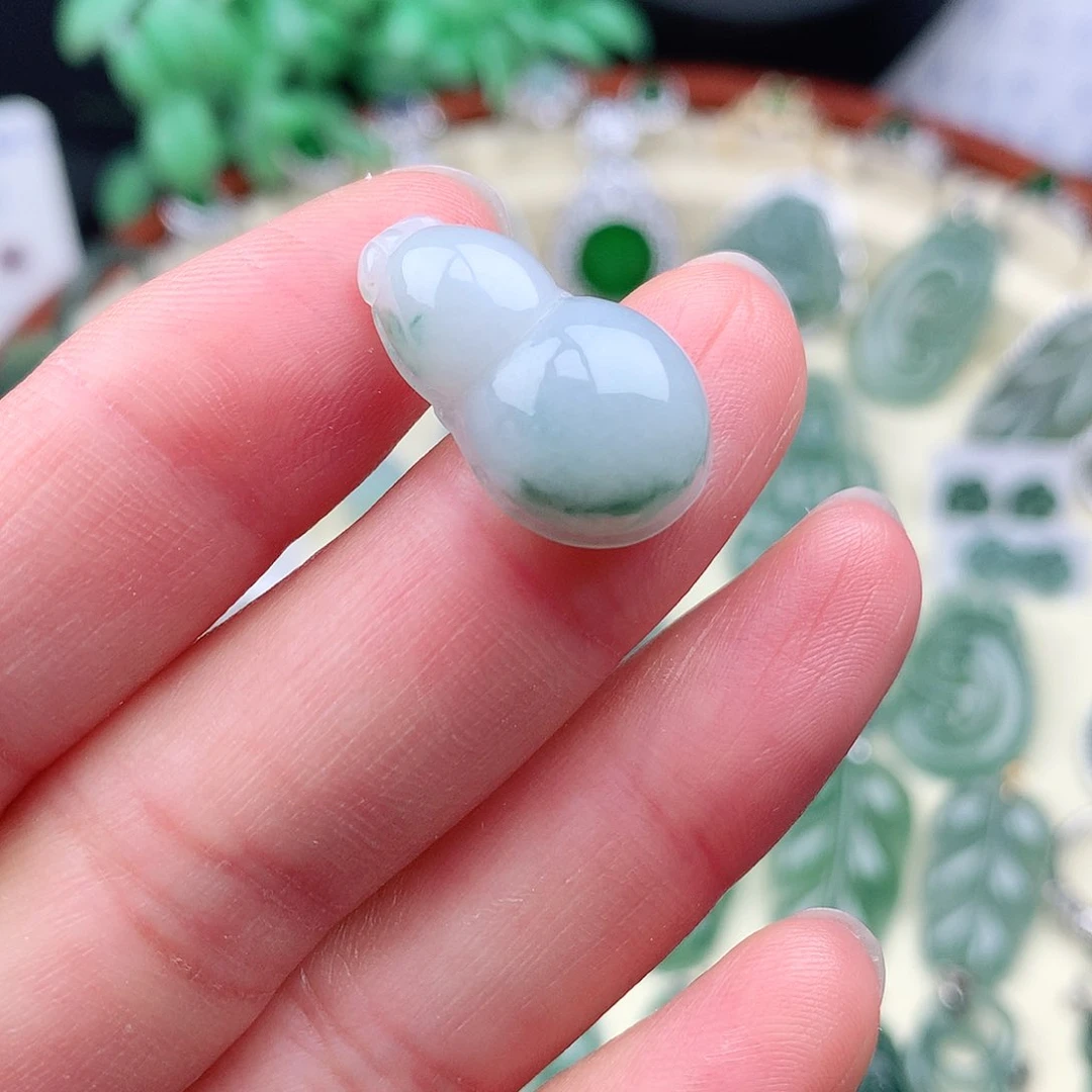 翡翠银S925镶嵌颈饰吊坠