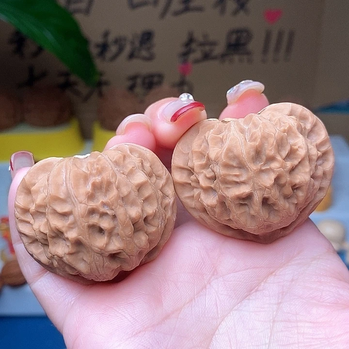 恬***焦吊坠文玩核桃宫灯42