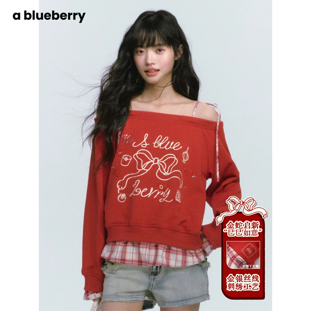 ablueberry【金蛇启新】假两件蝴蝶结一字领卫衣女红色上衣BF131109