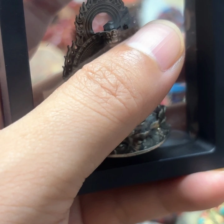 小***贝如图所示闪购闪购
