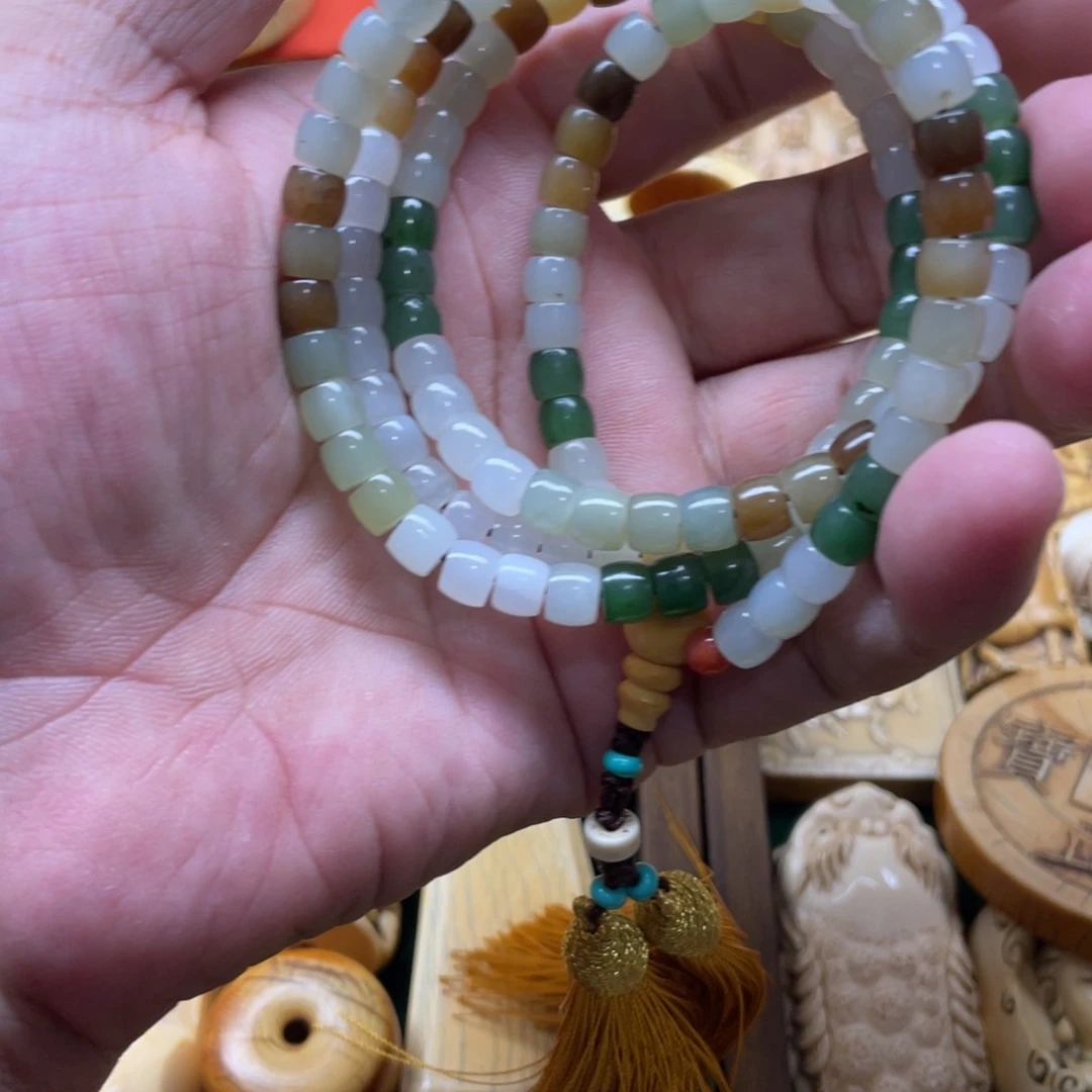 和田玉（糖玉）未镶嵌车挂火爆火爆火爆