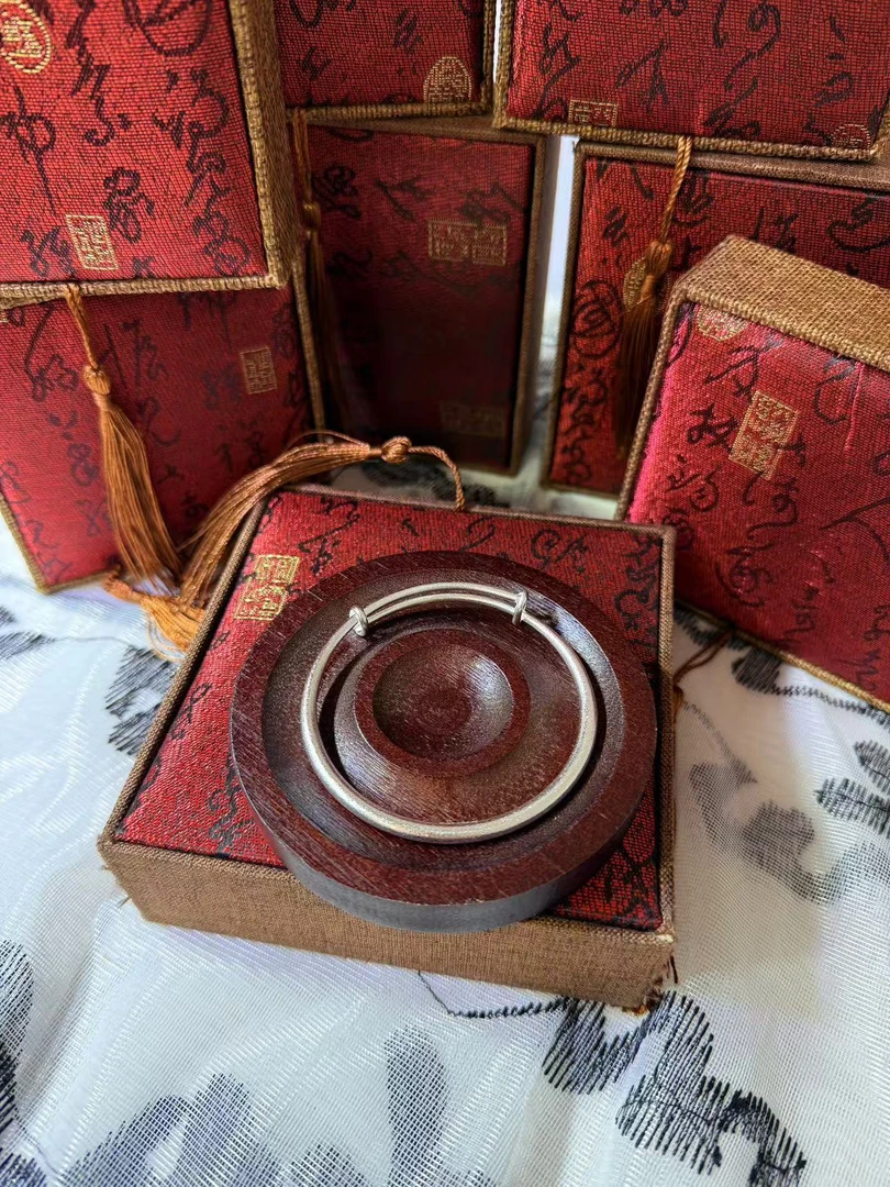 足银银制品 S001 磨砂素圈推拉手镯 直播间选款时尚百搭精美手镯