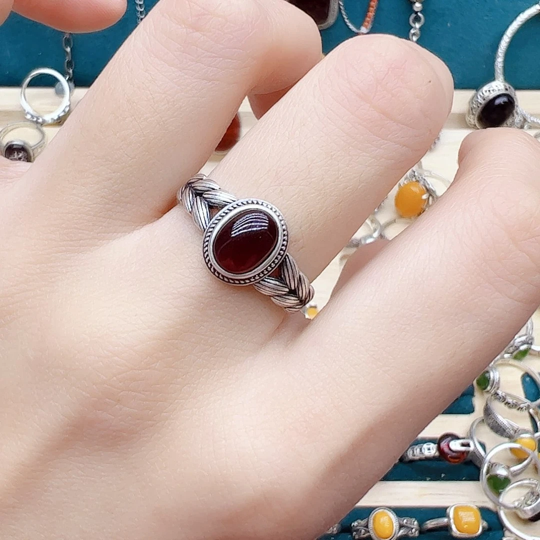 血珀戒指银S925镶嵌天然血珀