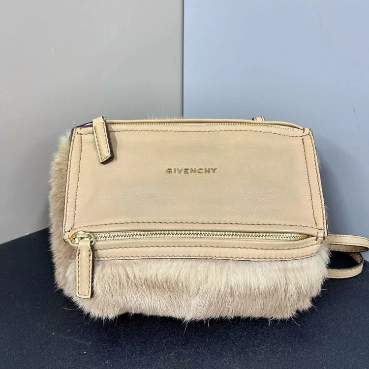 95新/纪梵希/C18377962511/[251218zbb]