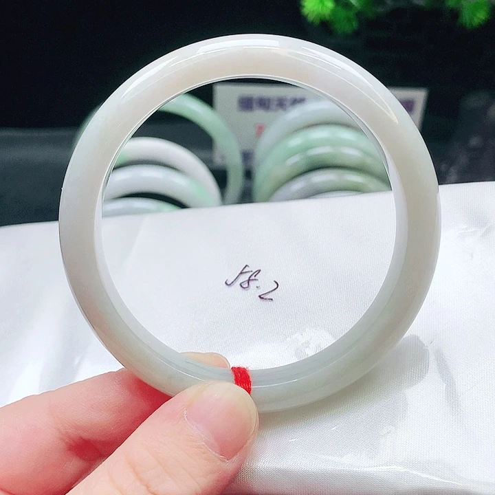 翡翠未镶嵌手镯23