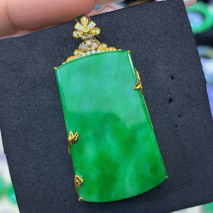 18K金镶嵌手链翡翠翡翠