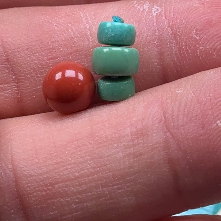 南红玛瑙未镶嵌珠宝半成品