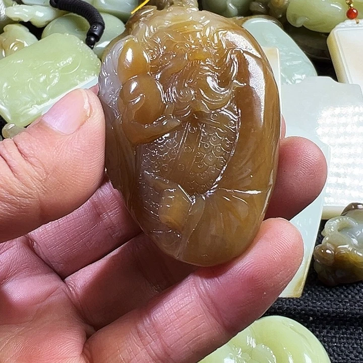 汉***侯和田玉未镶嵌吊坠(不含链)