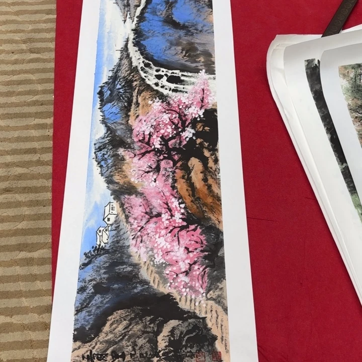 国画花鸟等图案为主线