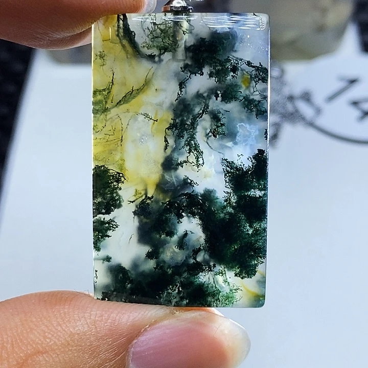湘***绮玛瑙/玉髓颈饰未镶嵌