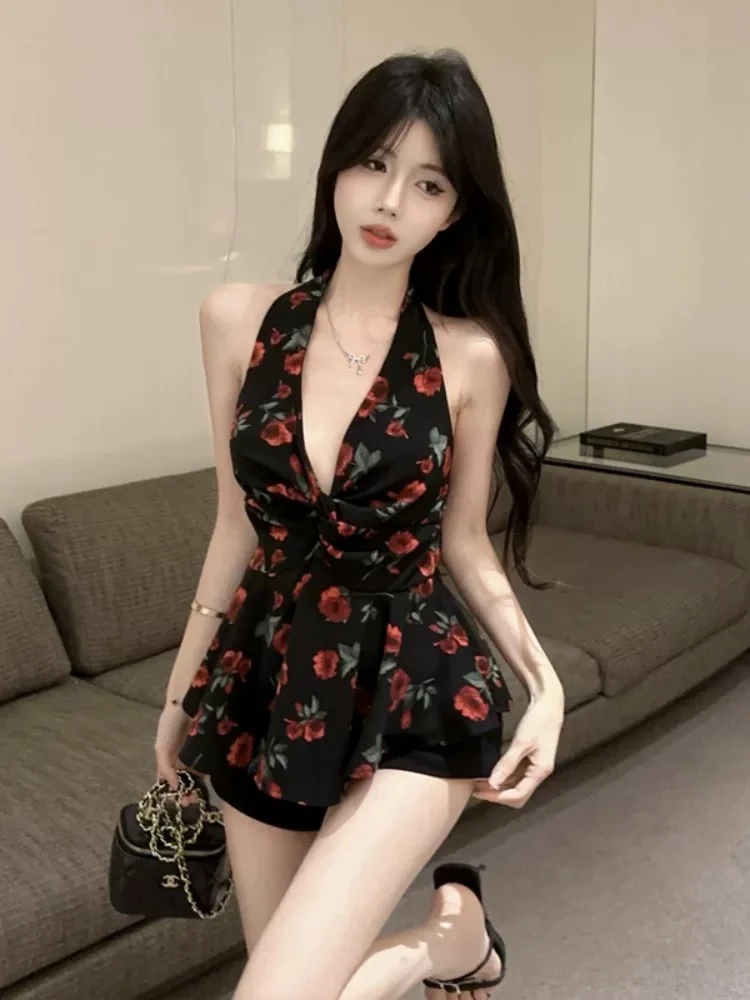 依依家大码女装3636挂脖纯欲深v打底背心性感女人味复古显瘦百搭