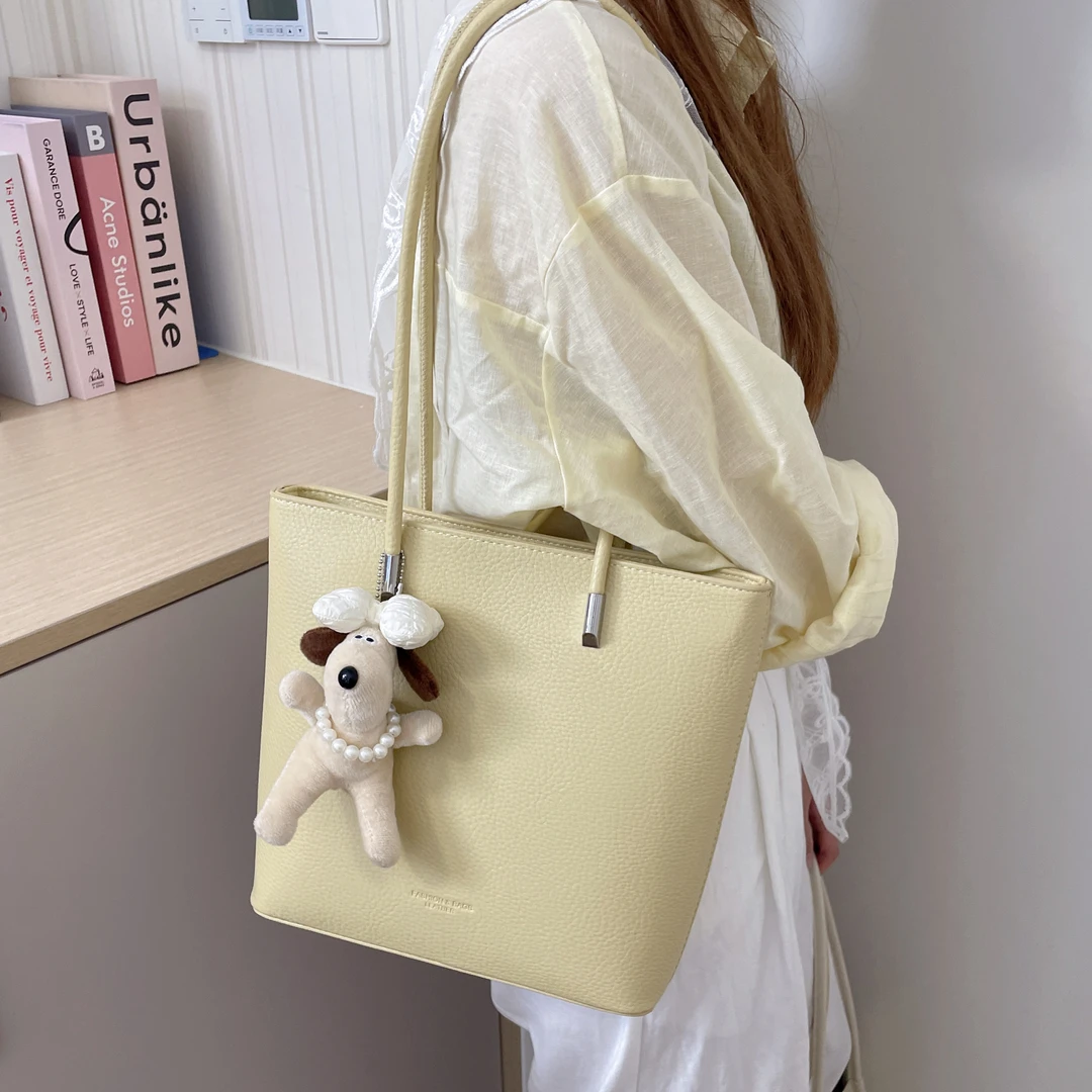 韩国大容量包包女2025新款潮时尚托特包简约单肩手提通勤包