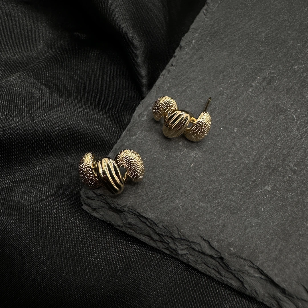 铜合金耳饰 0716 Acc-884 时尚复古小众金色精致螺旋耳饰