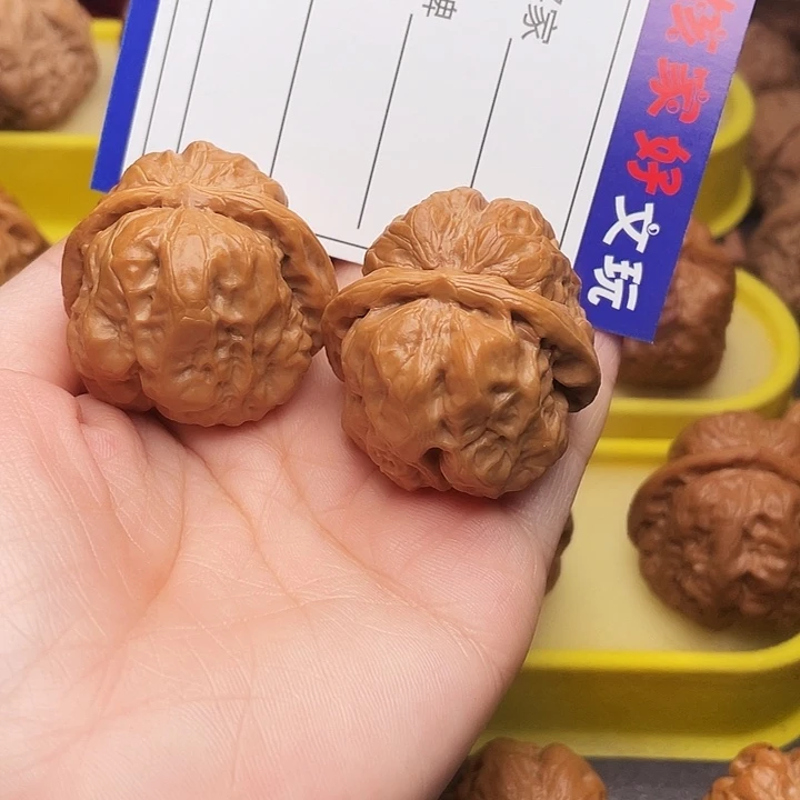 吊坠文玩核桃错***新蛤