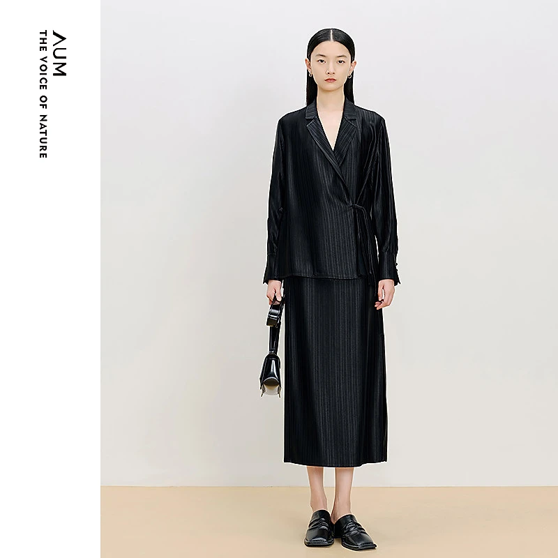 AUM/噢姆【纸片人半身裙】25新款气质时尚醋酸女士半身裙MCFZ10452