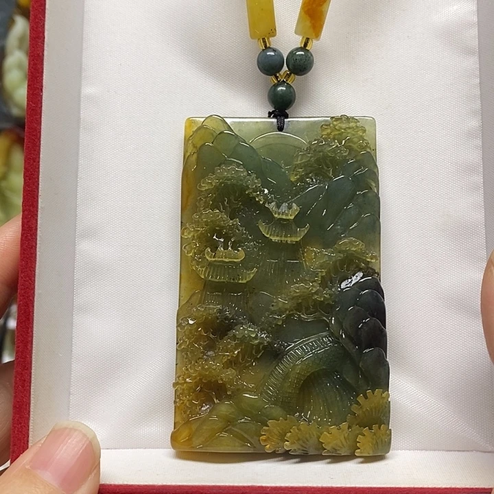 岫玉未镶嵌吊坠(赠链)