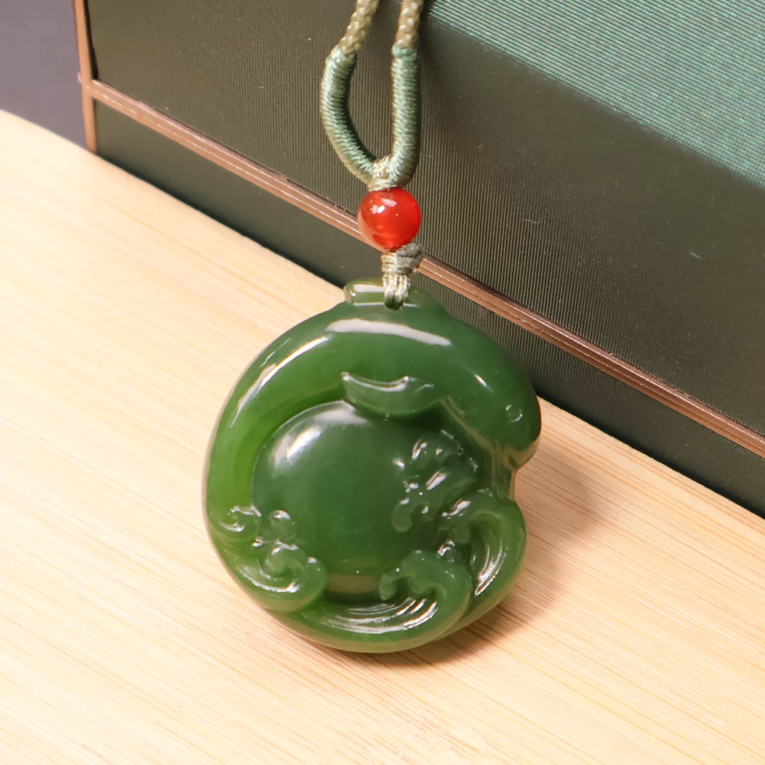 和田玉海豚吊坠 约卡30×9mm 情侣 爱情 聪明伶俐 活泼可爱