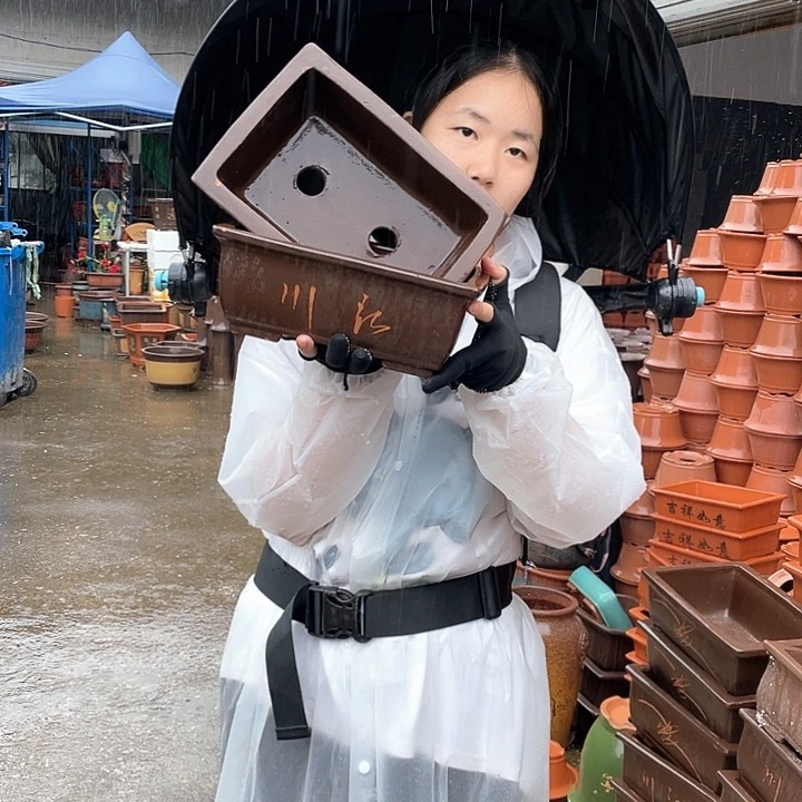 26+26棕色马槽花盆花盆