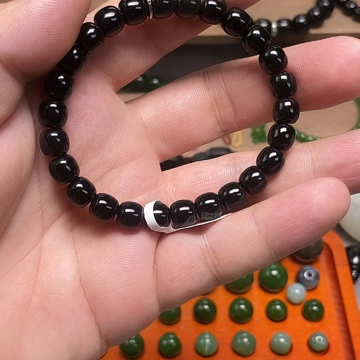 未镶嵌手链和田玉