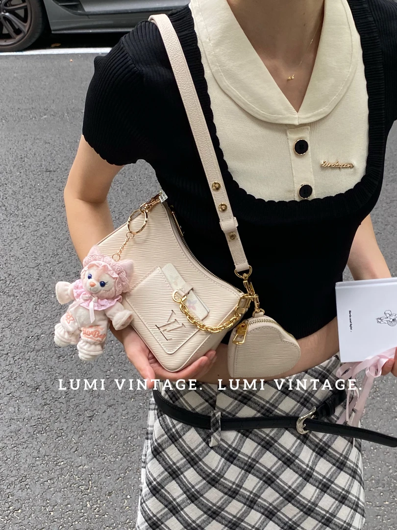 95新 LouisVuitton/路易威登 情人节白色水波纹单肩包40579793