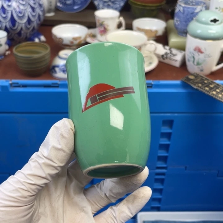 他家瓷器真美…开播了