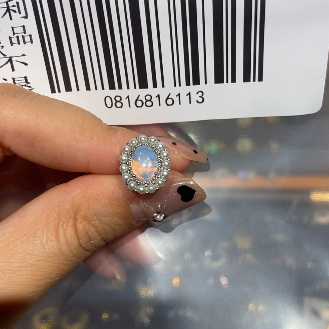 欧泊未镶嵌欧泊戒指飞***?