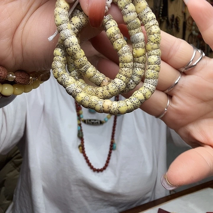 吊坠星月菩提精工制作大肠