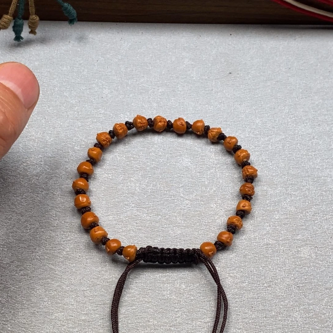 手串/手链橄榄核0.7核尖百态手串