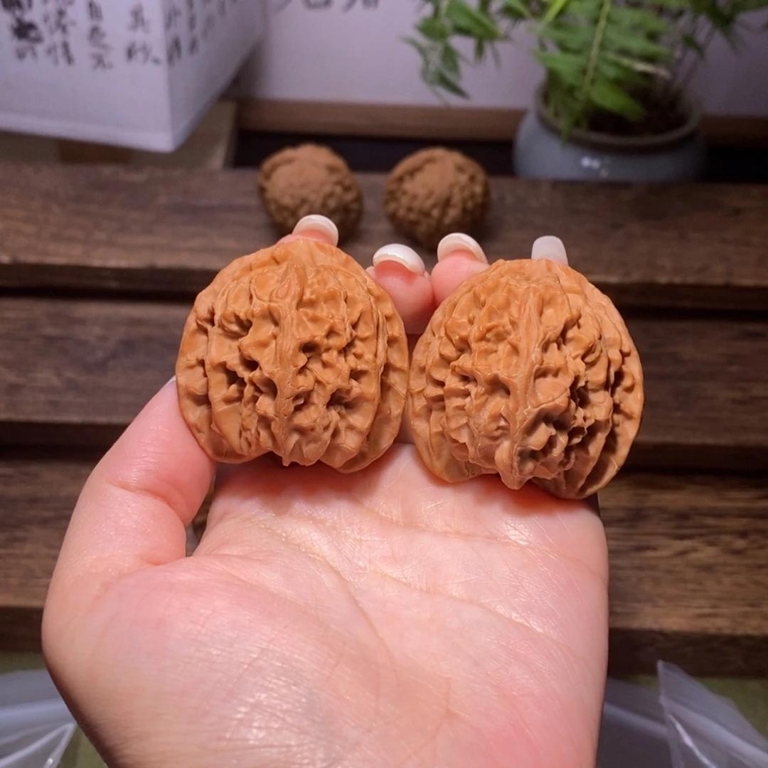 文玩核桃吊坠全品40全家福原桩苹果园