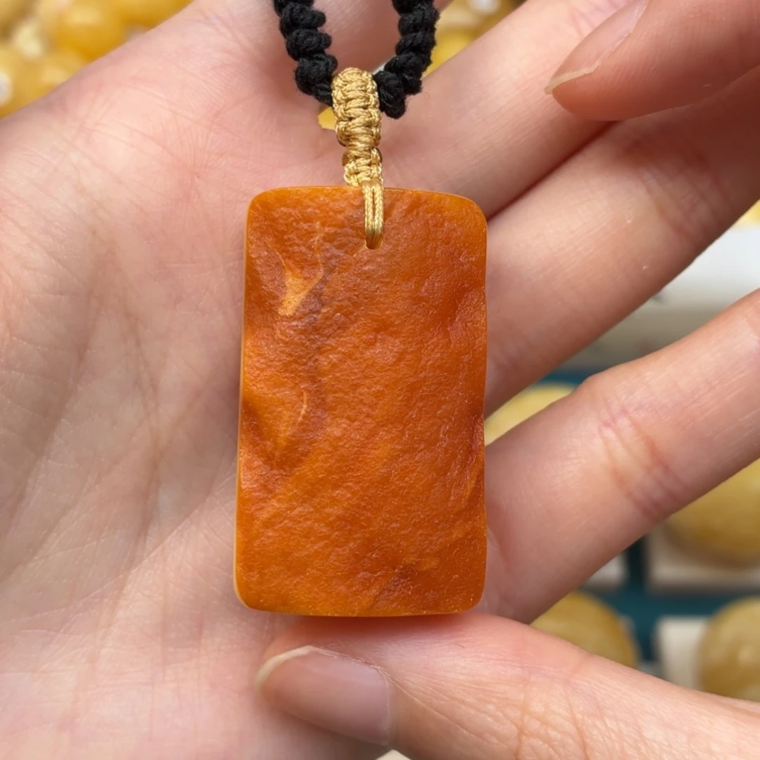 未镶嵌蜜蜡裸石M****d蜜蜡