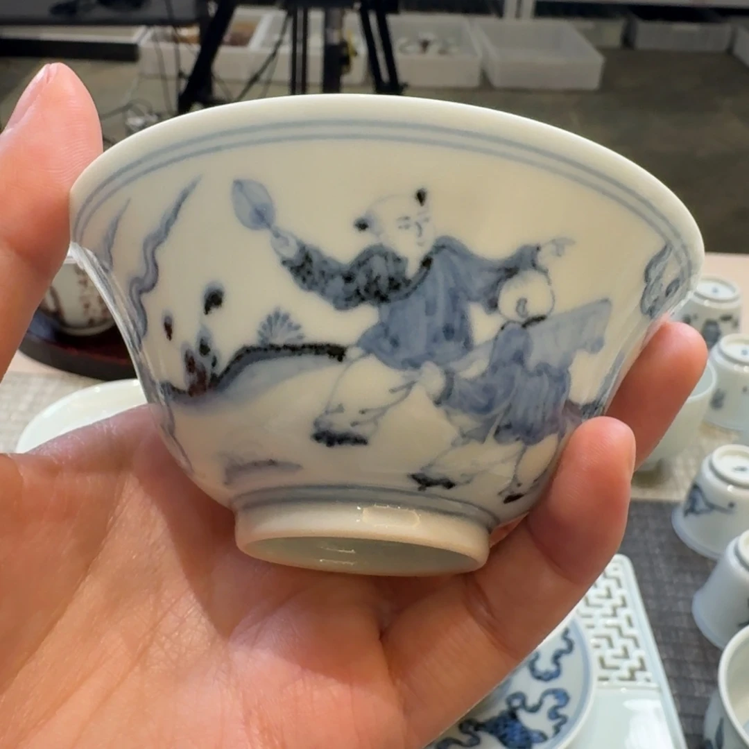 B****o青花人物主人杯一个